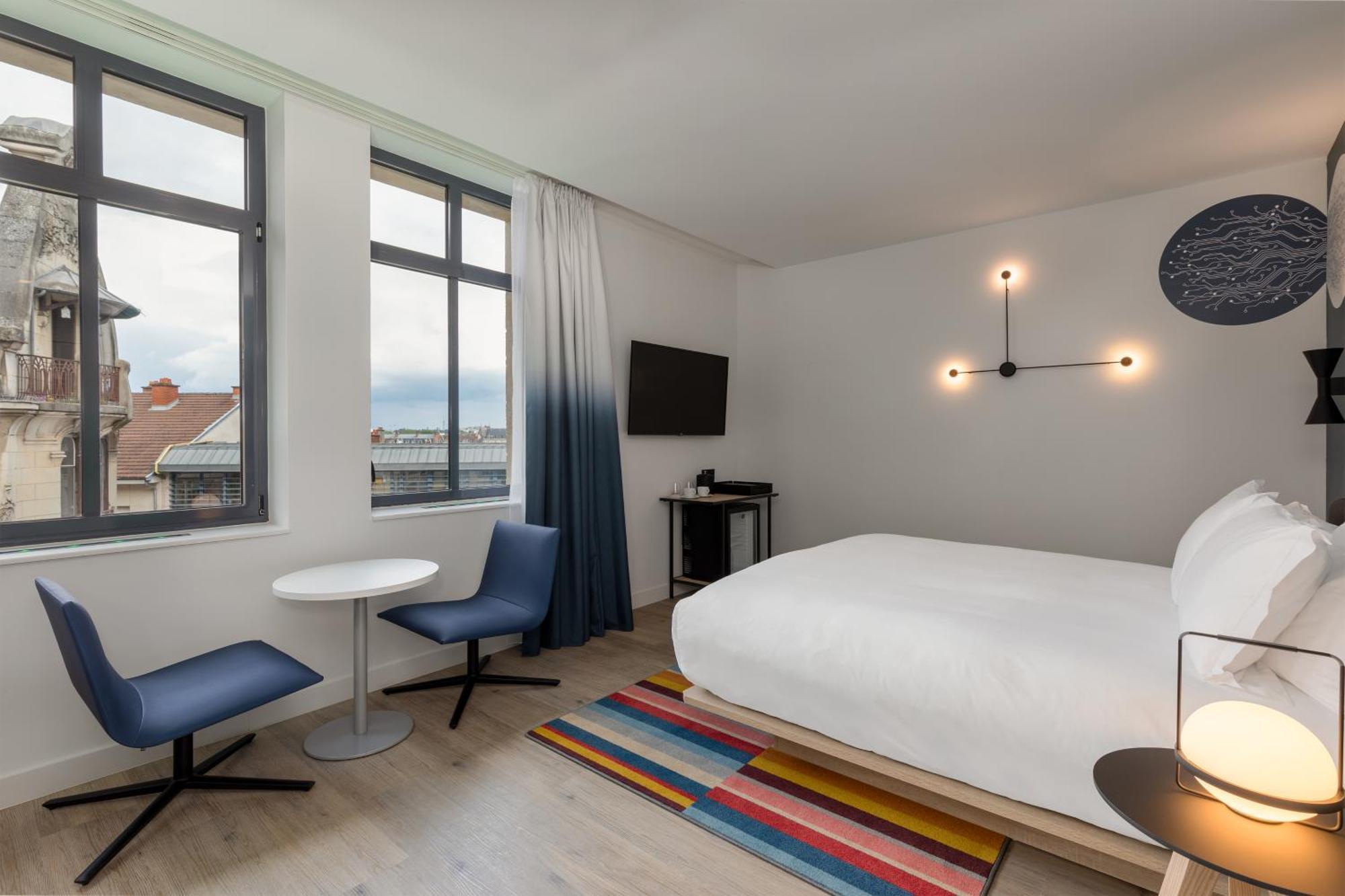 Aloft Hotel Dijon By Marriott ภายนอก รูปภาพ
