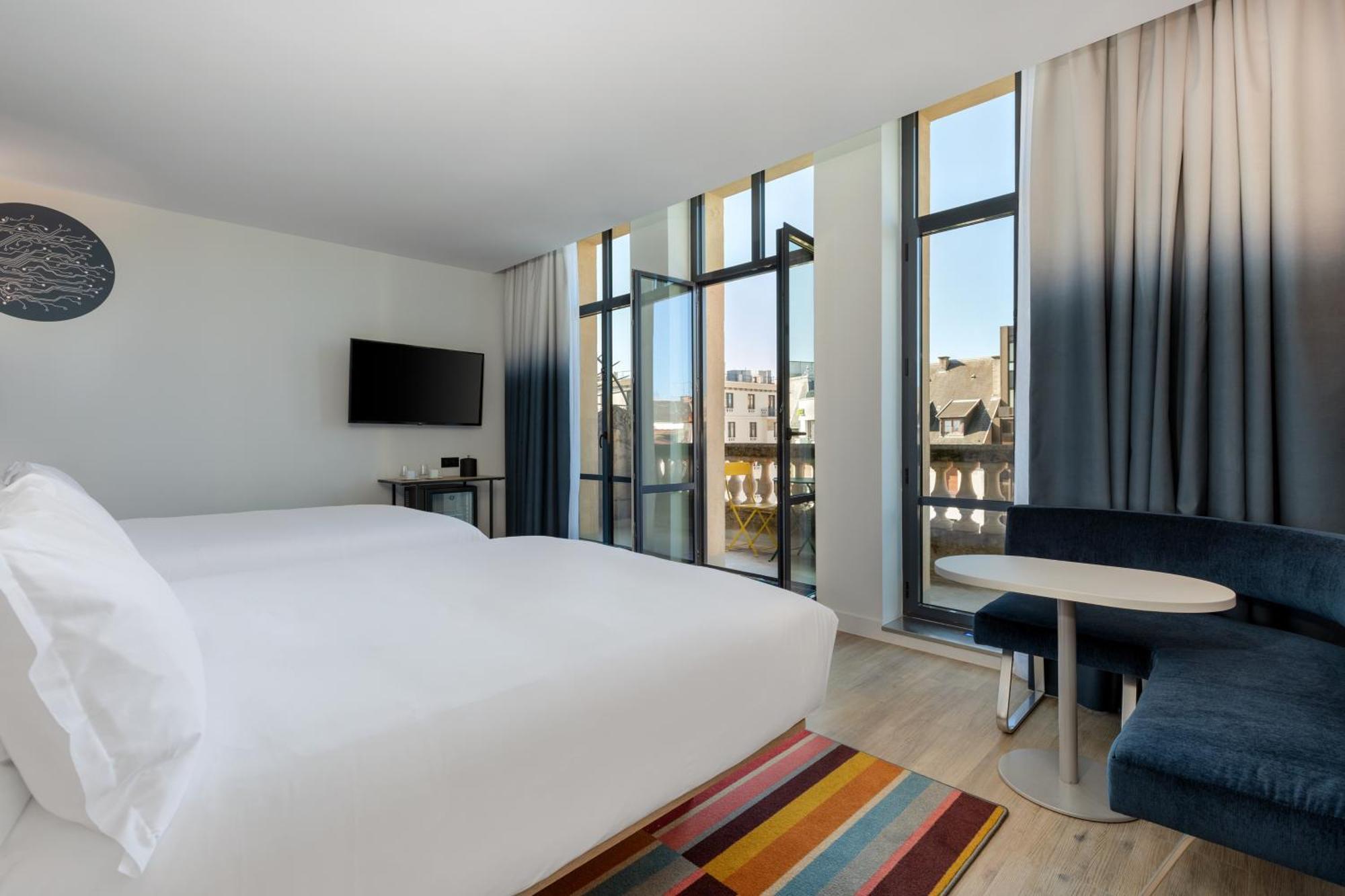 Aloft Hotel Dijon By Marriott ภายนอก รูปภาพ