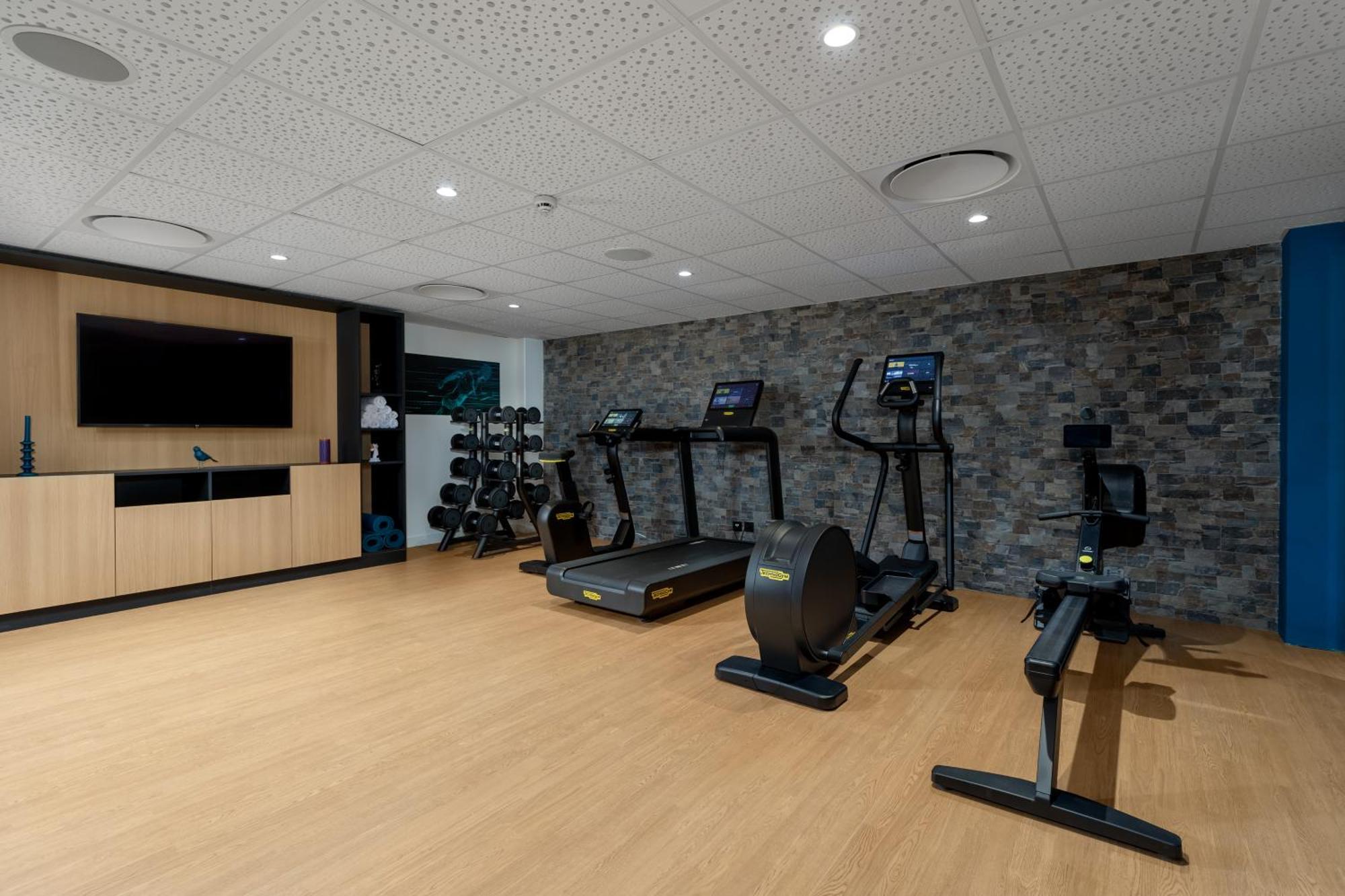 Aloft Hotel Dijon By Marriott ภายนอก รูปภาพ